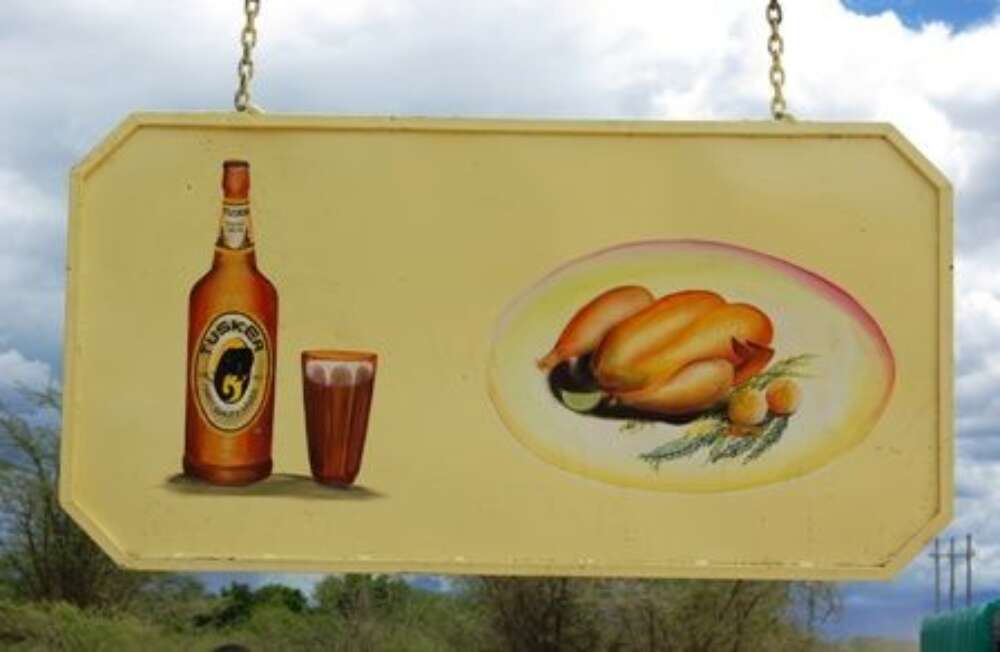 Die schicken Hinweistafeln...