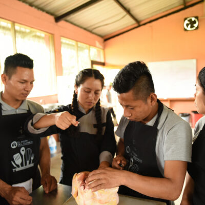 Ecuador ruft: Werde Mentor:in für junge Gastro-Talente!